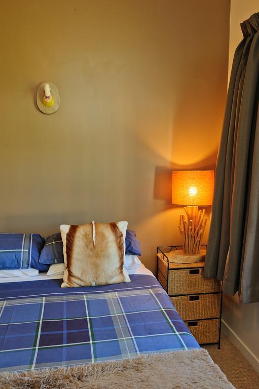 Blacks Hotel Ophir Екстериор снимка