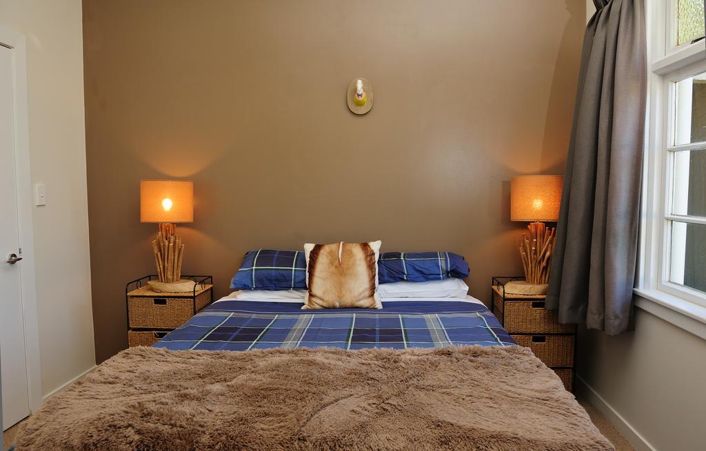 Blacks Hotel Ophir Екстериор снимка